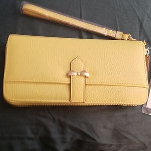 Anne Klein zip wallet